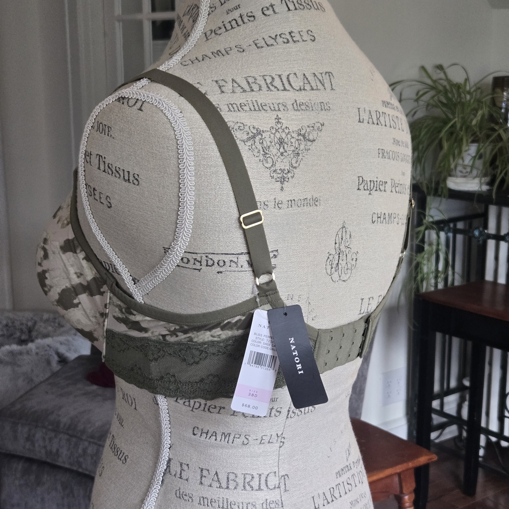 Natori Camouflage Bra - Green and Cream - Picture 5 of 7
